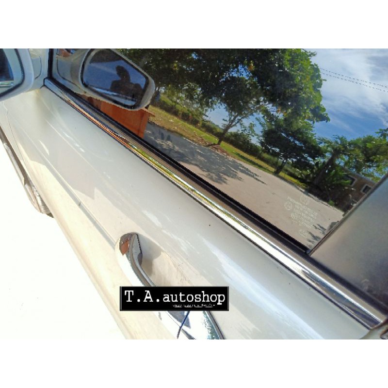 คิ้วรีดน้ำ accord g8 ชุบ