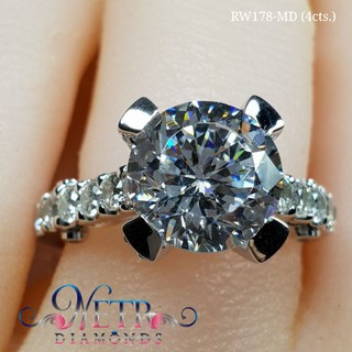 แหวนเพชร 4 กะรัต เพชรโคลนนิ่งทำจากเพชร เพชร CZ, Cubic Zirconia หรือ เพชรโคลนนิ่ง จากประเทศอเมริกา