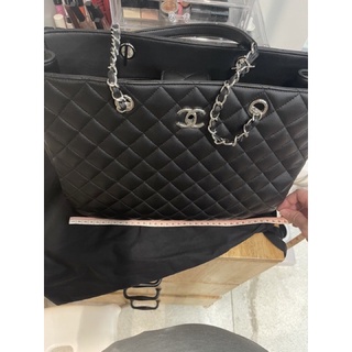 หมอนดันทรง chanel tote