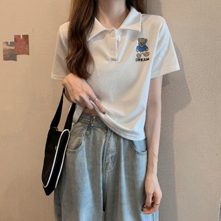 เสื้อยืดโปโล แขนสั้น ปักลายหมี สีขาว สําหรับผู้หญิง