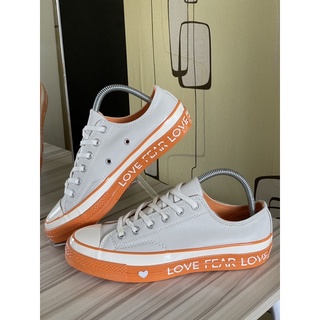 รองเท้าConverse Chuck 70 Low Love  size39