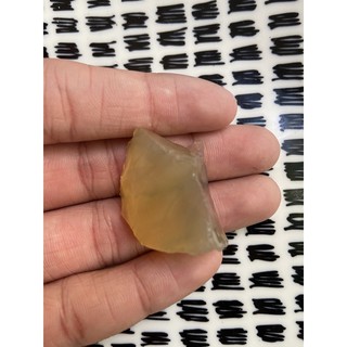 (B) พลอยดิบแท้ เยลโล่ โอปอล(Yellow Opal)พลอยธรรมชาติ 100% น้ำหนัก 73.00 กะรัต