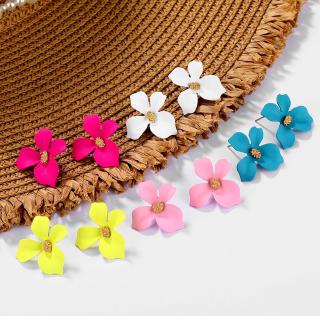 Korean Style Cute Flower Stud Earrings For Women 2019 New Fashion Sweet Earrings Femme Brinco Wholesale Jewelry