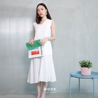 Mook Brand รุ่น Maki ruffle dress เดรสยาวระบาย