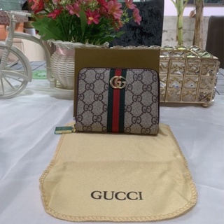 🎀กระเป๋าตังค์ Gucci ใบสั้นซิปรอบ งานพร้อมกล่อง🎀