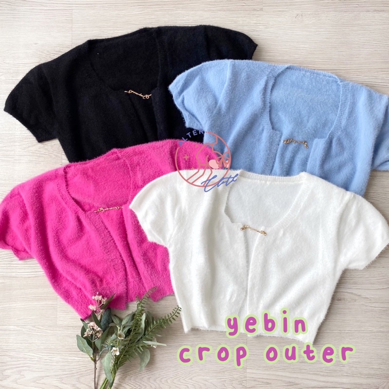 Alter.cloth - YEBIN CROP OUTER | เสื้อครอปแขนสั้นผู้หญิง