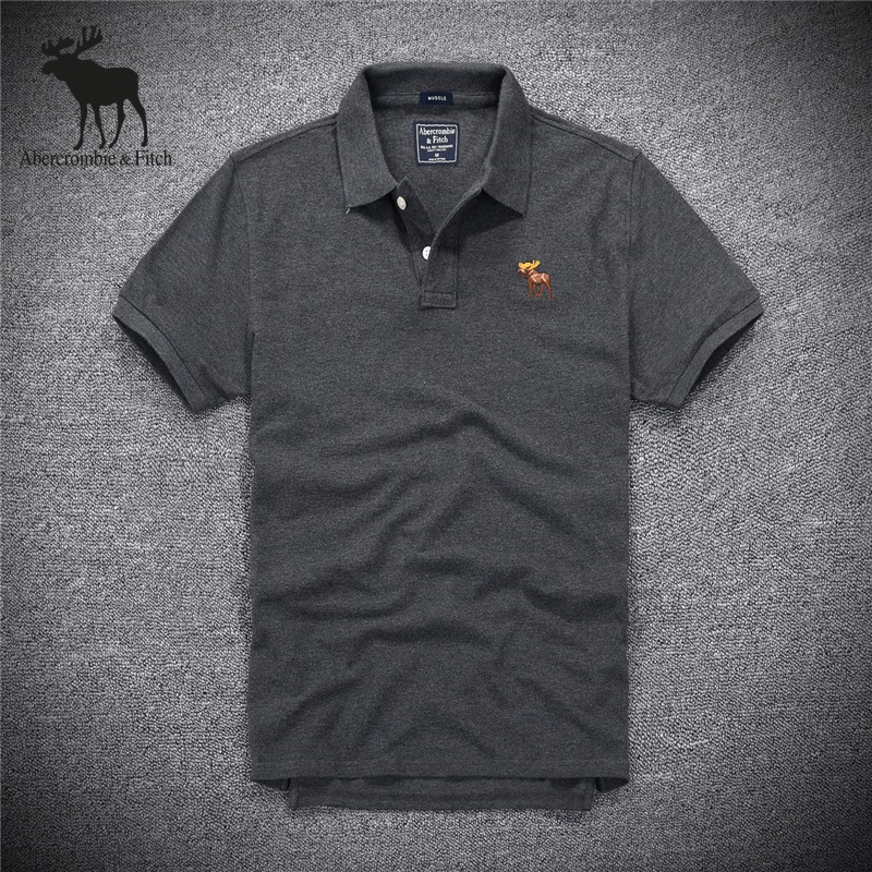 High quality casual slim fit cotton short sleeve polo shirt for men.