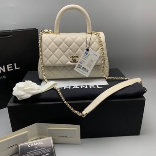 กระเป๋าสะพายข้าง CHANEL