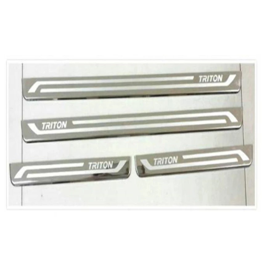 ชายบันได TRITON 2015 (4ประตู) RICH #697
