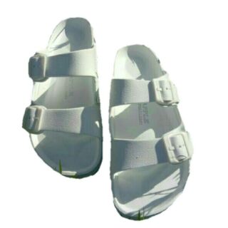 ราคาลด100(ลูกค้าใหม่ใส่โค้ดNEWPLE8)รองเท้าแตะสวม APPLE  แนวคลาสสิก  เบาสบาย กันน้ำ สีขาว/สีกรม