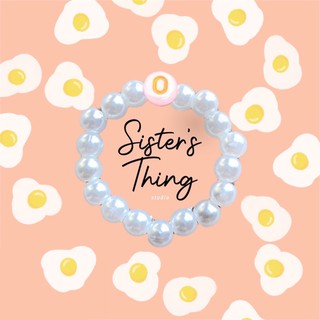 Sister’s Thing Studio 🌈 Initial pearl ring แหวนลูกปัดมุกใส่ชื่อ แหวนลูกปัดมุกตัวอักษร