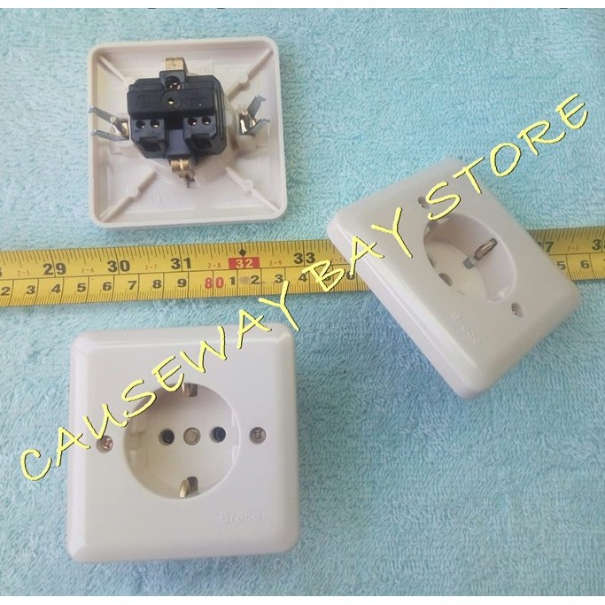 STOP CONTACT IB BROCO NEU RAY J151