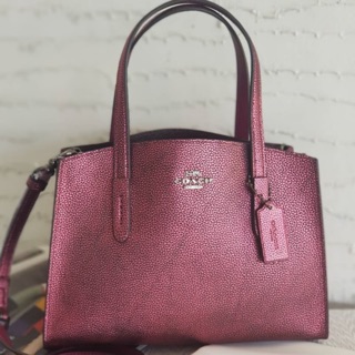 (ห่อน0%) กระเป๋า สะพายข้าง หนังแท้ สีชมพู เมทาลิค Coach Charlie Carryall 28  35515 งานshop