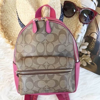 Coach mini backpack ขอบชมพู แม้100%