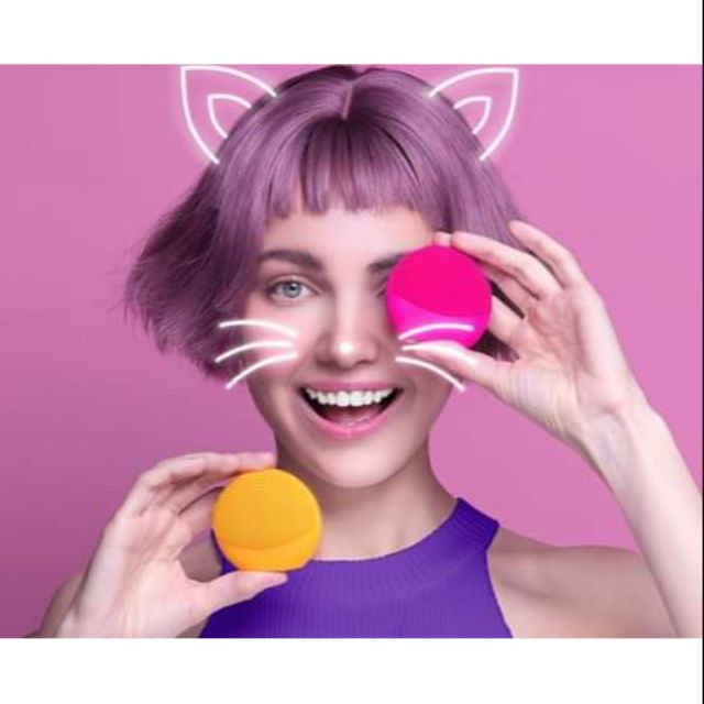 FOREO LUNA fofo สีชมพูเข้ม มีกล่อง สภาพเครื่อง 99%  ลงทะเบียนได้ปกติ เซนเซอร์วัดความชุ่มชื่นแม่น