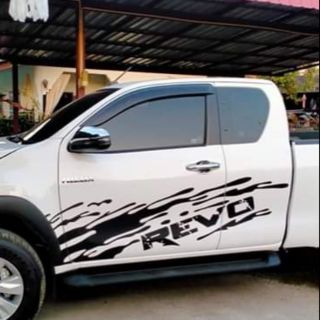 สติ๊กเกอร์ลายโคลนข้างรถ REVO