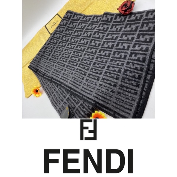 FENDI made in Italy ผ้าพันคอแบรนด์เนมมือสองแท้วินเทจ100%