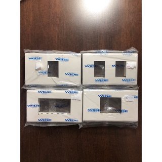 หน้ากากปลั๊กหรือสวิทไฟฟ้า 1,2,3 ช่อง ใช้กับ(panasonic, philips,ซีเบิร์ก) ตราwide