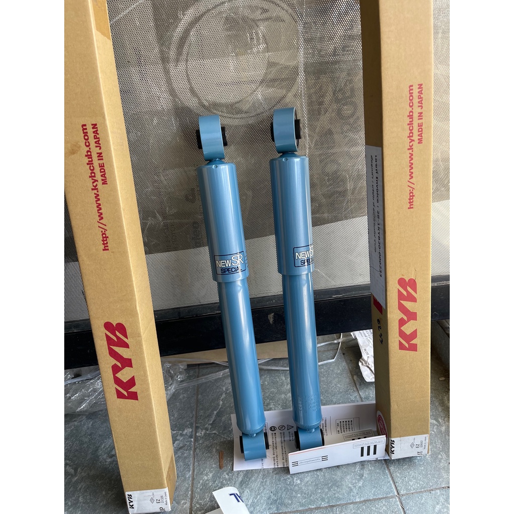 🔥ลดเพิ่ม 25 บาทใส่โค้ด WEE752XS🔥 KYB New SR Special โช้คอัพ Alphard Gen3 / Velfire Gen2 GGH30 [ปี 20