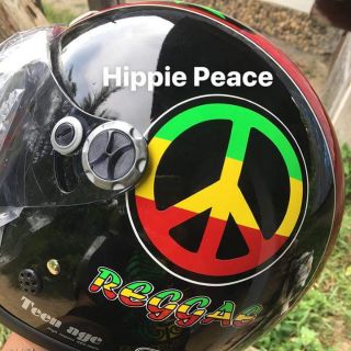 🇲🇱☮️หมวกกันน๊อค Reggae ใบกัญชา&amp;สัญลักษณ์Peace☮️🇲🇱