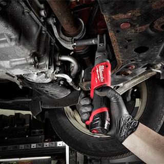 Milwaukee M12 FUEL™ บล็อกกระแทกคอมแพ็คแบบด้ามฟรี (3/8 นิ้ว) รุ่น M12 FIR38-0