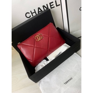 Chanel classic pouch