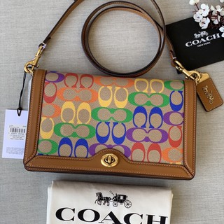 พร้อมส่งCoachแท้💯 Coach รุ่นRiley ออกถือเป็น clutch COACH 31070 Riley in Signature Canva ได้ รุ่นลิมิเตด