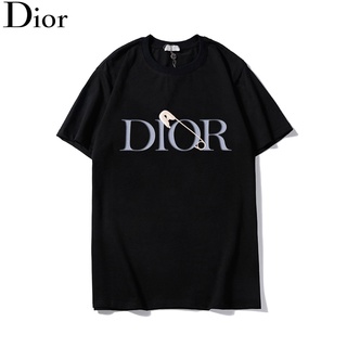 Dio- เสื้อยืดแขนสั้นลําลอง ทรงหลวม แฟชั่นสําหรับผู้ชาย และผู้หญิง