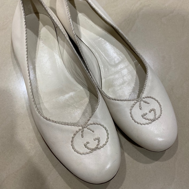 Gucci Leather Ballet Flat-Ivory