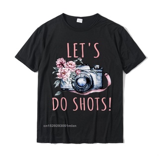 เสื้อยืดผ้าฝ้ายพิมพ์ลายแฟชั่น เสื้อยืด ผ้าฝ้าย พิมพ์ลายรูปภาพ Lets Do Shots ตลก ของขวัญ สําหรับผู้ชาย