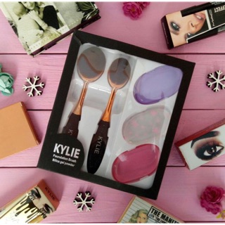 Kylie Foundation Brush Silica Gel Powder