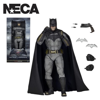 NECA  Batman v Superman: Dawn of Justice 1/4 Scale Batman Figure