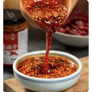 น้ำพริกเสฉวน พริกน้ำมัน พริกปรุงรส(川娃子、油泼辣子) ขนาด 230g พร้อมส่ง ซอสพริก พริกเสฉวน เครื่องปรุงรส พริก