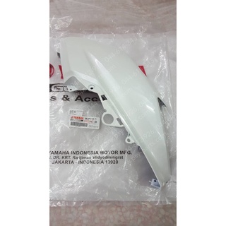 ฝาครอบไฟหน้า-ขวา NMAX 155 แท้ๆ สีขาว 2DP-F8377-00-P1
