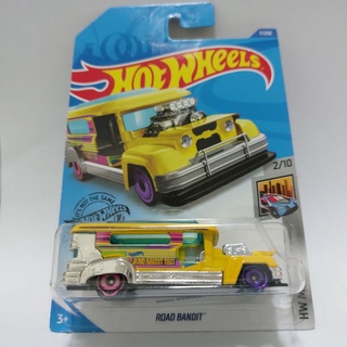 รถเหล็ก Hotwheels ROAD BANDIT (ib36)