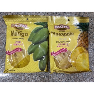 สับปะรดอบแห้ง และ มะม่วงอบแห้ง 500 กรัม Dehydrate Pineapple, Mango ตรา MGW