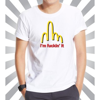 เสื้อยืดผู้ชาย ล้อเลียนแมคโดนัล เสื้อ Im Fuckin It T-shirt Parody McDonalds