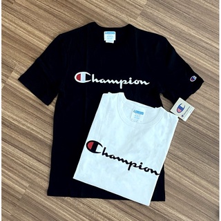 เสื้อยืด Champion Heritage Script (โลโก้ปัก)