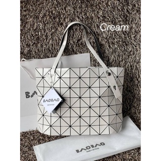 📮@1,990.-(Cream)💖💖DUBBLE BONUS SALE 10 % ➕(🛒FREE EMS🛒)💖💖💯Bao Bao Issey Miyake ROCK MATTE