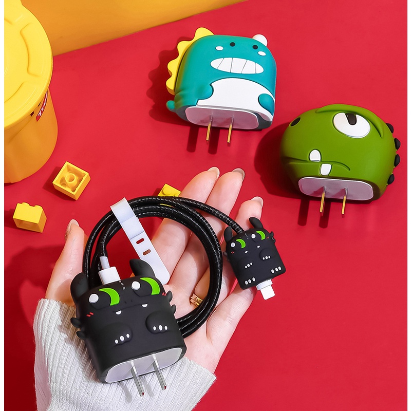 [Value Choice] ตัวถนอมสายชาร์จ แบบซิลิโคน ลายการ์ตูนน่ารัก สําหรับ ip 20W 4 ชิ้น ต่อชุด