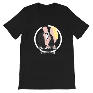 เสื้อยืด พิมพ์ลาย Chuck Mr and Mrs Carmichael Chuck bartowski Sarah Walker tv Show เหมาะกับของขวัญ สําหรับผู้ชาย และผู้ห