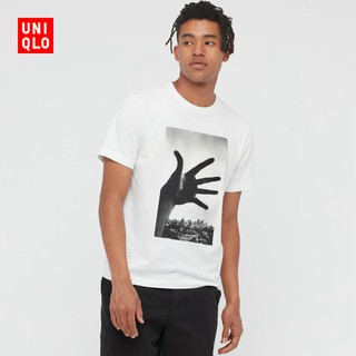 Uniqlo เสื้อยืดแขนสั้น พิมพ์ลาย Daido Moriyama สําหรับผู้ชาย และผู้หญิง (UT) 44287288