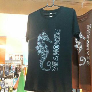 เสื้อยืด frogmangear T-Shirt ลาย SEAHORSE