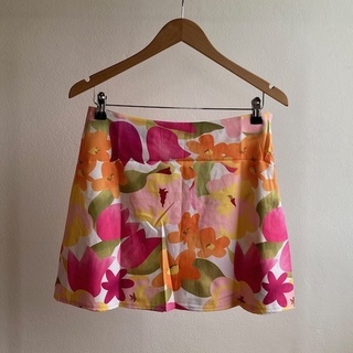 กระโปรงสั้น Floral Print A-Line Skirt