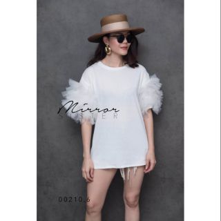 เสื้อยืดแขนสั้นฟู่ฟ่า