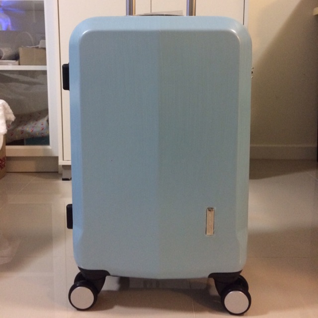 💼กระเป๋าเดินทางล้อลาก Laniege