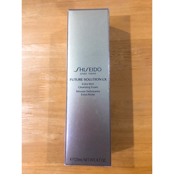 โฟมล้างหน้า Shiseido Future Solution LX (125 ml ผลอด 10/2021) ราคาปกติ 2,500 บาท ลด 30% เหลือ 1,750 