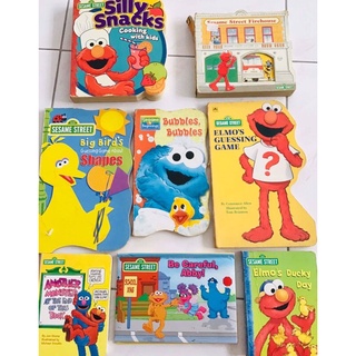 Used ♥️ Elmo🐣หนังสือเด็กภาษาอังกฤษ มือสอง🦋8 เล่ม ตำหนิบางหน้า แต่แก้ไขเรียบร้อยแล้ว สีสวยมาก 👼🏻สนุกเนื้อหา รวมสาระน่ารู้