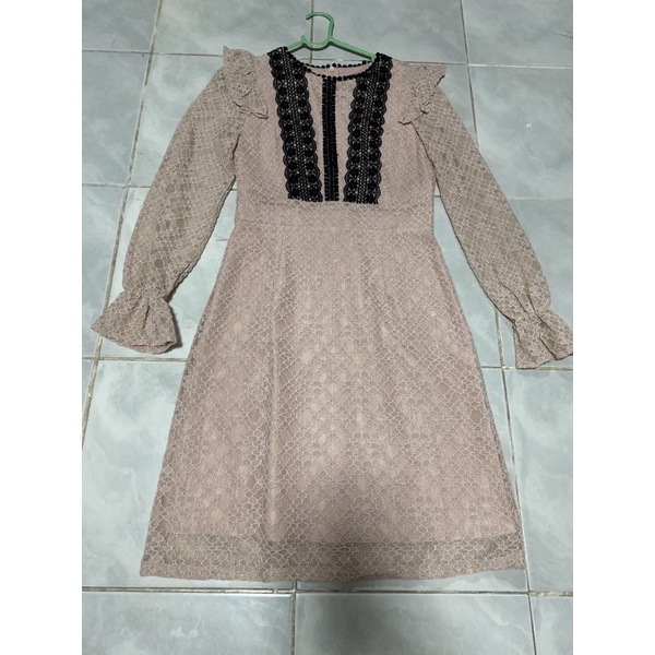 ส่งต่อเดรส phawi ของใหม่