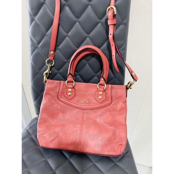 กระเป๋าสะพาย Coach จาก USA ของแท้สภาพ 90%🇺🇸